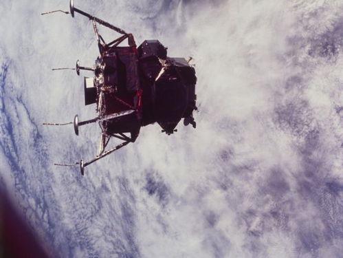 阿波罗飞行员爆料视频,震撼爆料的太空之旅内幕  第2张